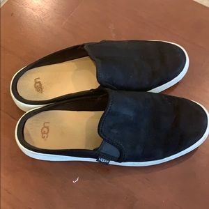 Ugg mules